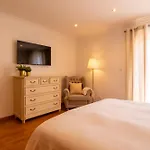 Miradouro Da Penha 招待所